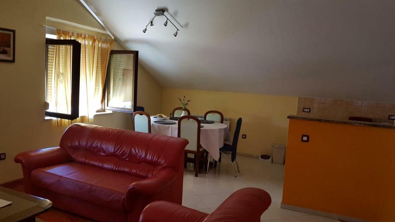 Nena Apartment Zadar Luaran gambar