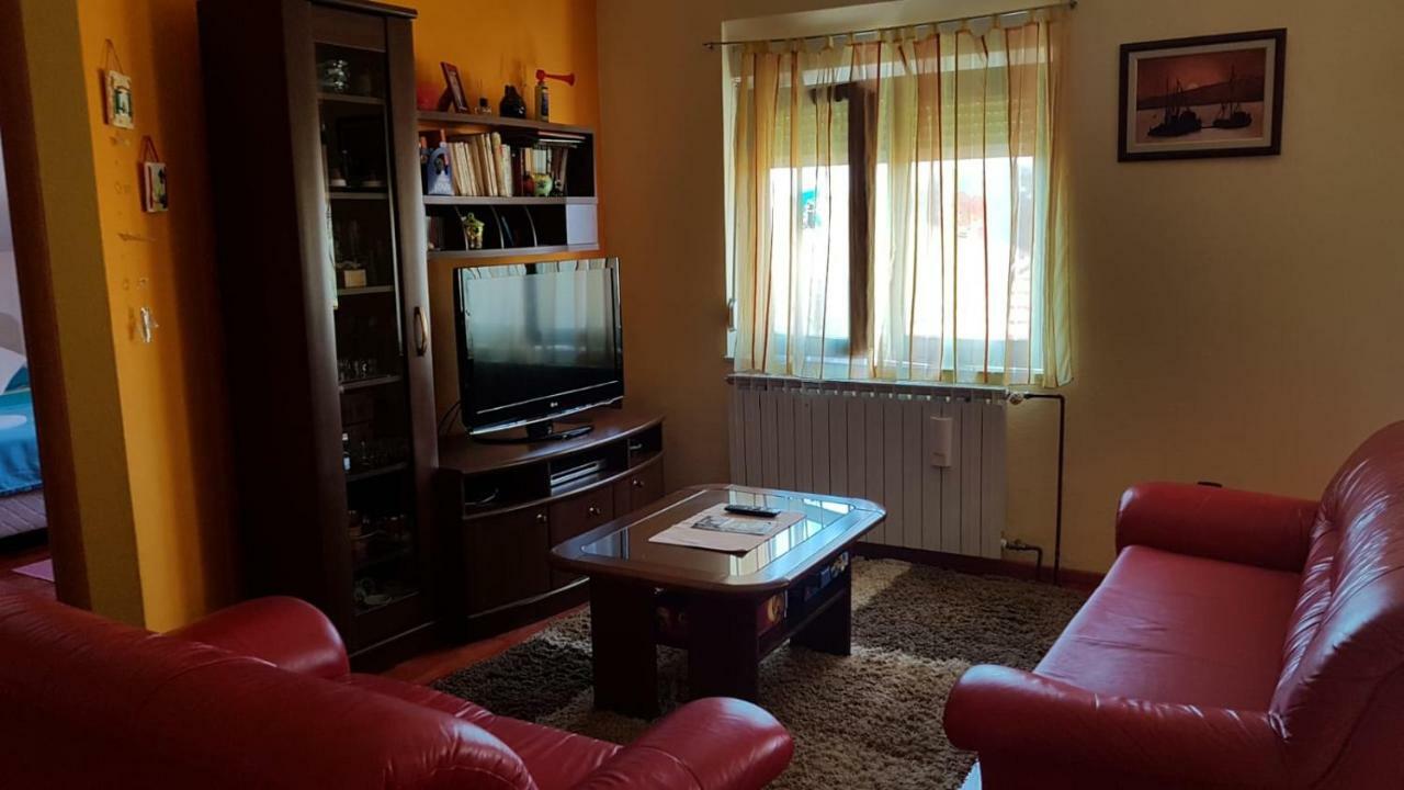 Nena Apartment Zadar Luaran gambar