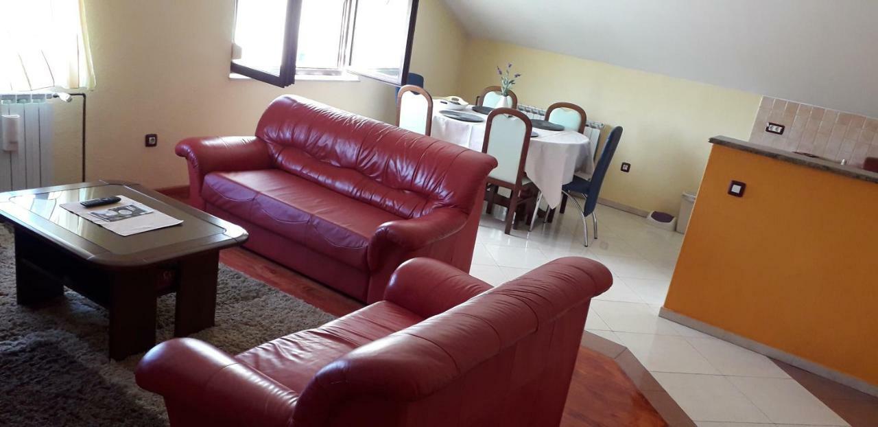 Nena Apartment Zadar Luaran gambar